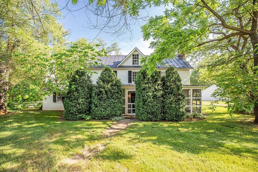 Foto 4 von 24: Lamontagne Farmhouse a Rural Pristine Setting