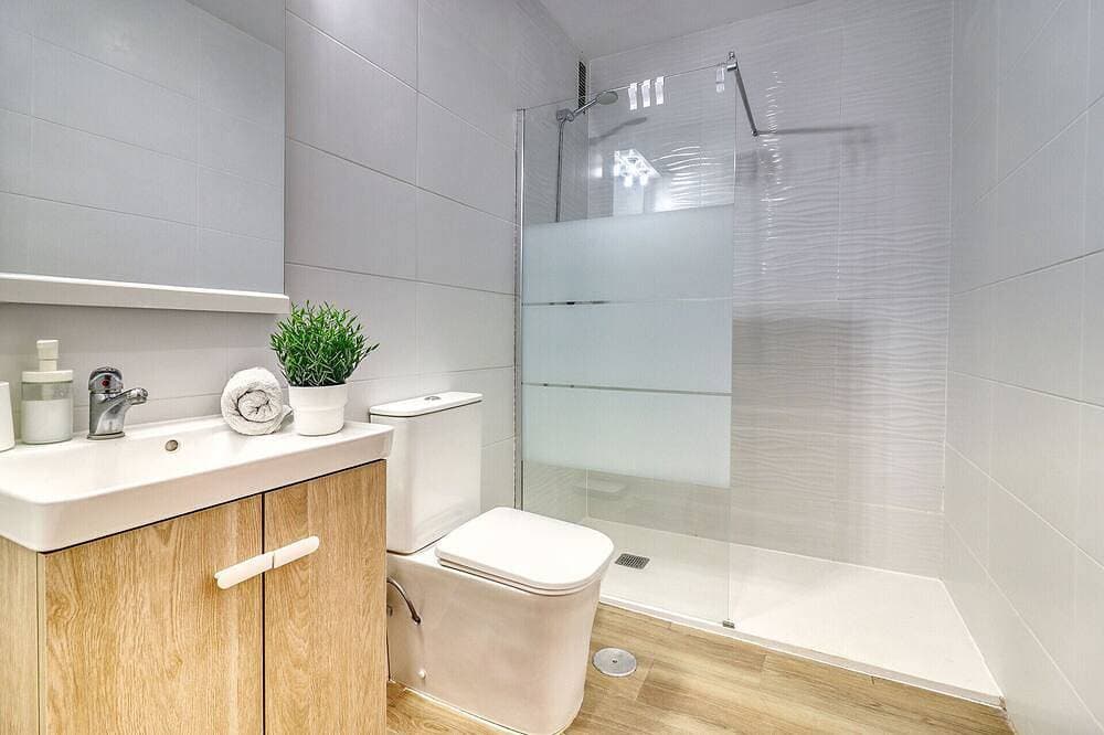 Foto 6 von 19: Retreat w/Ocean Views/Private parking&Ensuite