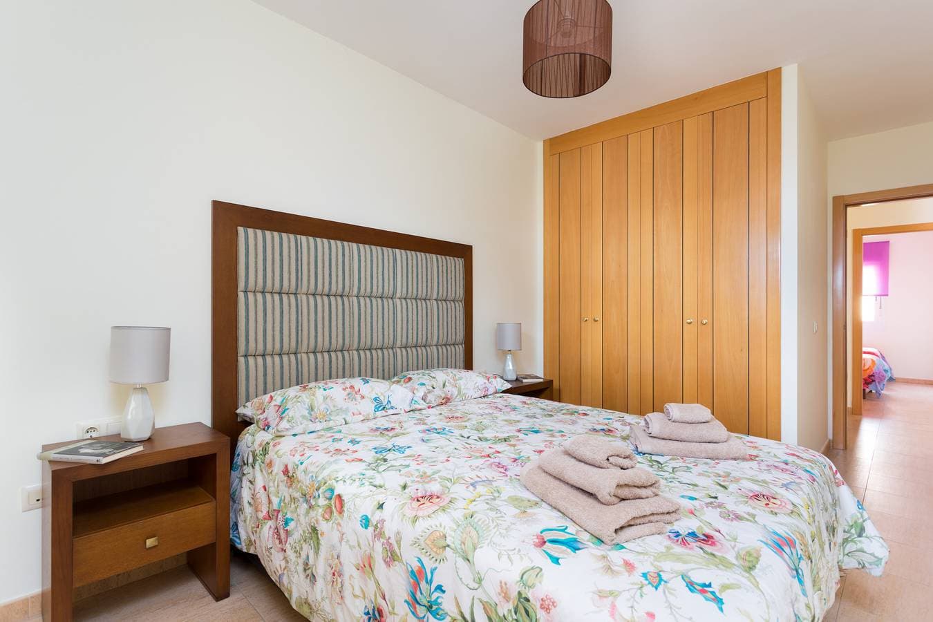 Foto 11 von 21: Ferienwohnung mit Pool, Meerblick und gratis fiber W-Lan