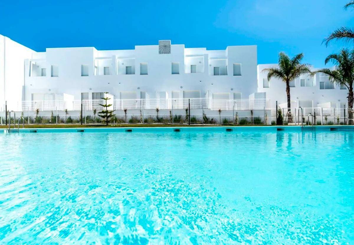 Casa La Selva - Wunderschön eingerichtetes Endreihenhaus mit Gemeinschaftspool in Strandnähe 1