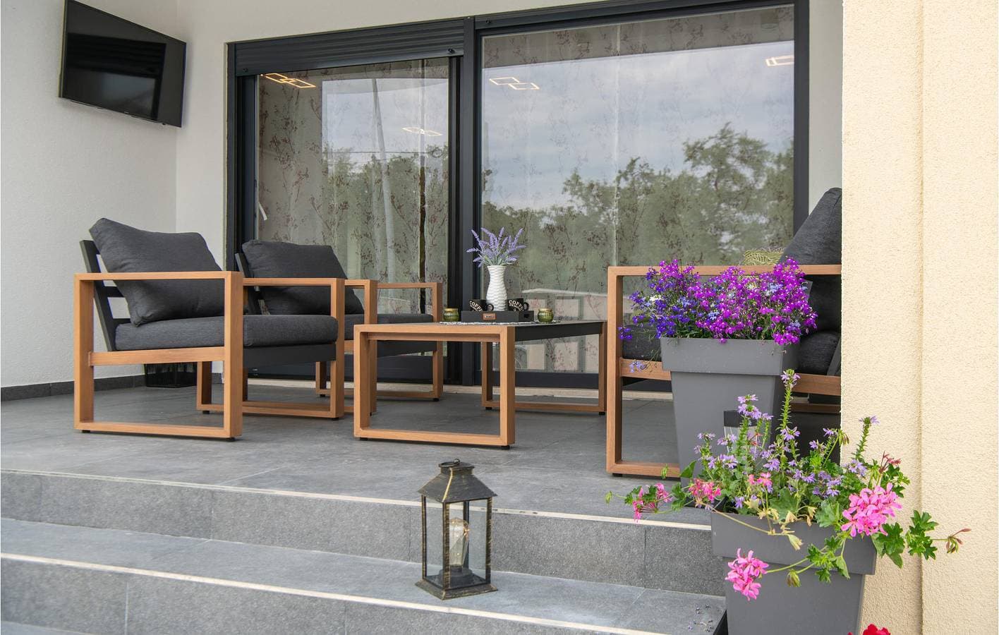 Foto 7 von 31: Gemütliche 1-Zimmer-Wohnung mit Terrasse in der Nähe von Labin und dem Fluss