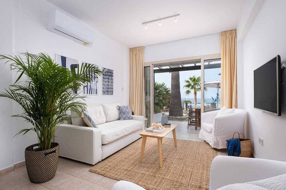 Kyma I Beachfront Residence by Nomads 1