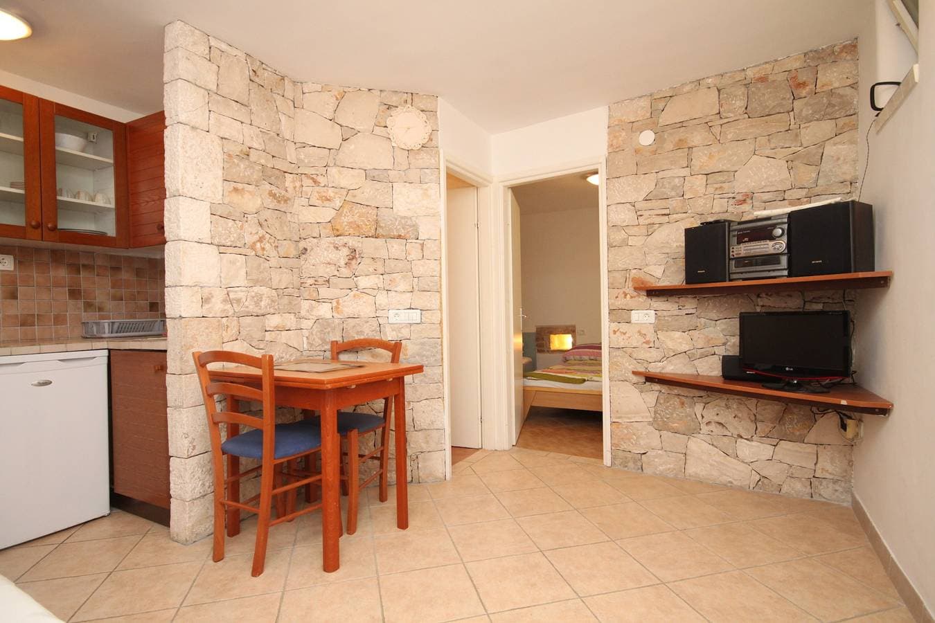 Foto 7 von 12: 1-Zimmer-Ferienwohnung mit Terrasse Basanija, Umag A-7148-b