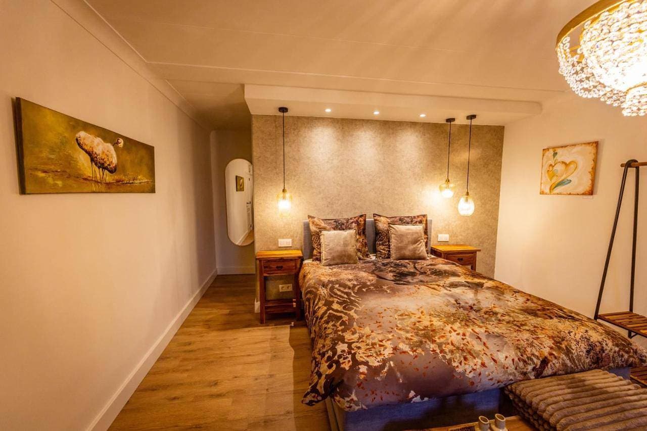 Foto 6 von 16: Double Room with Private Bathroom