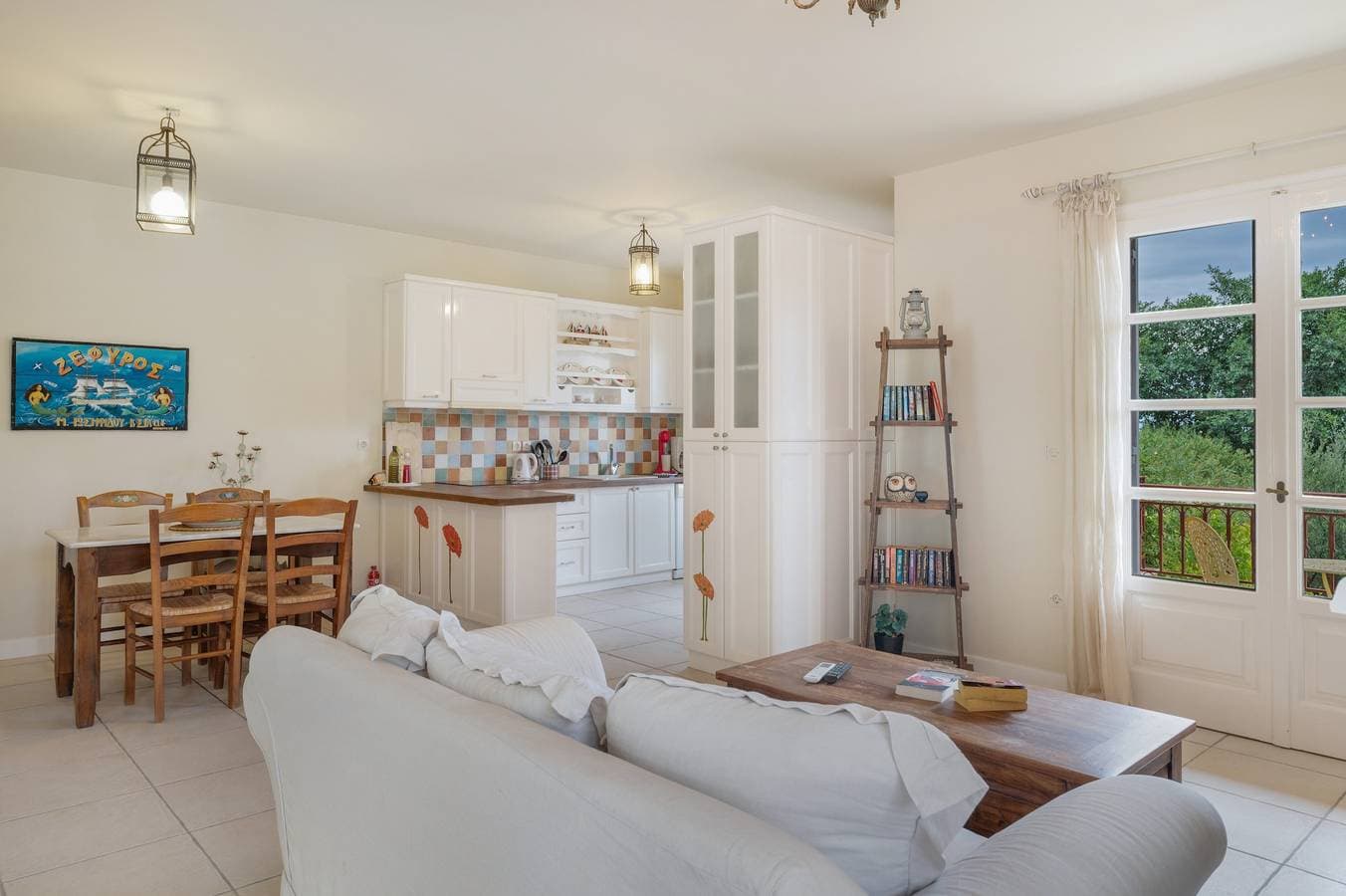 Foto 4 von 37: Villa Iva – Das perfekte Refugium am Strand von Agios Aimilianos