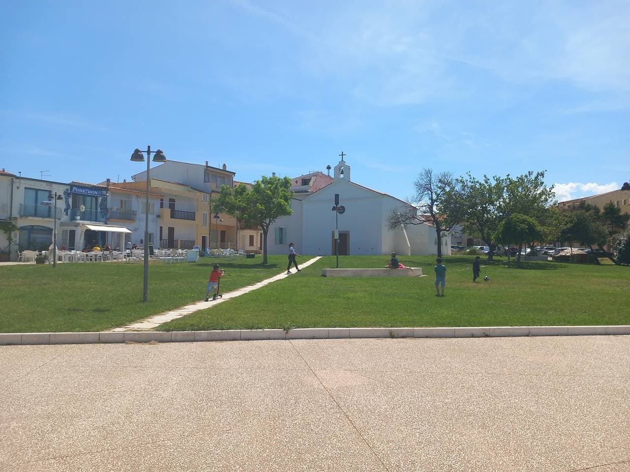Foto 4 von 25: Herrliche unabhängige Villa, nahe dem Meer