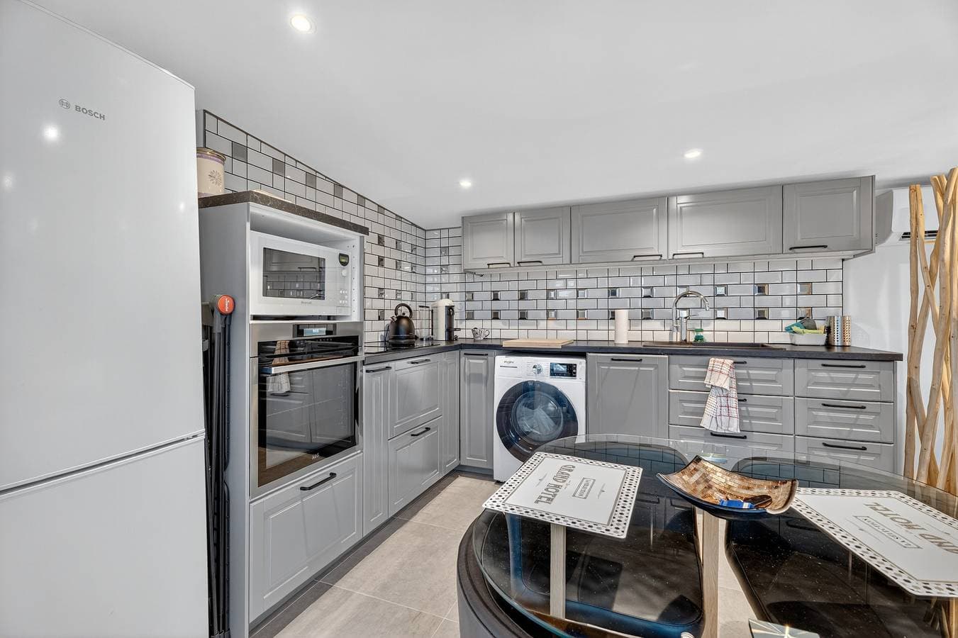 Foto 5 von 20: Studio „Cabanon Des Amandiers“ mit privater Terrasse, WLAN und Klimaanlage