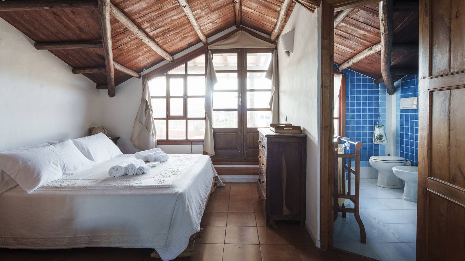 Foto 8 von 18: Panoramic Attic with Pool | Near Costa Smeralda