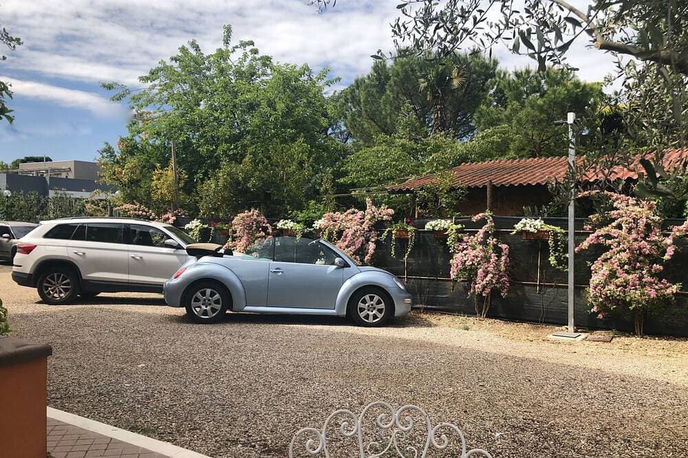 Foto 12 von 30: Verona, Wohnung mit Veranda und Garten, in singleHaus, interner Parkplatz
