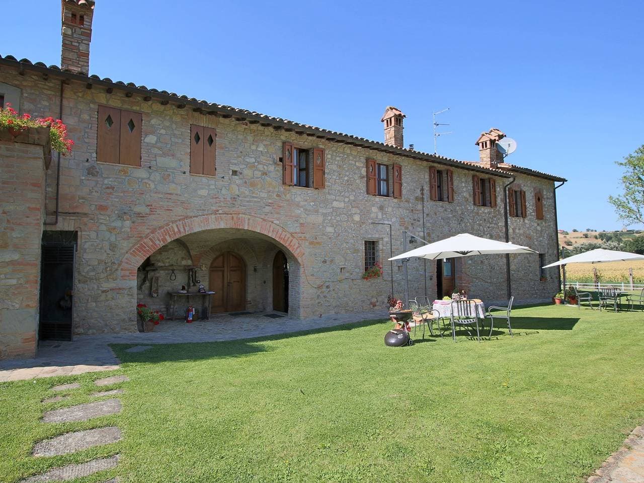 Foto 11 von 79: Wohnung in Todi mit Pool und Kultur