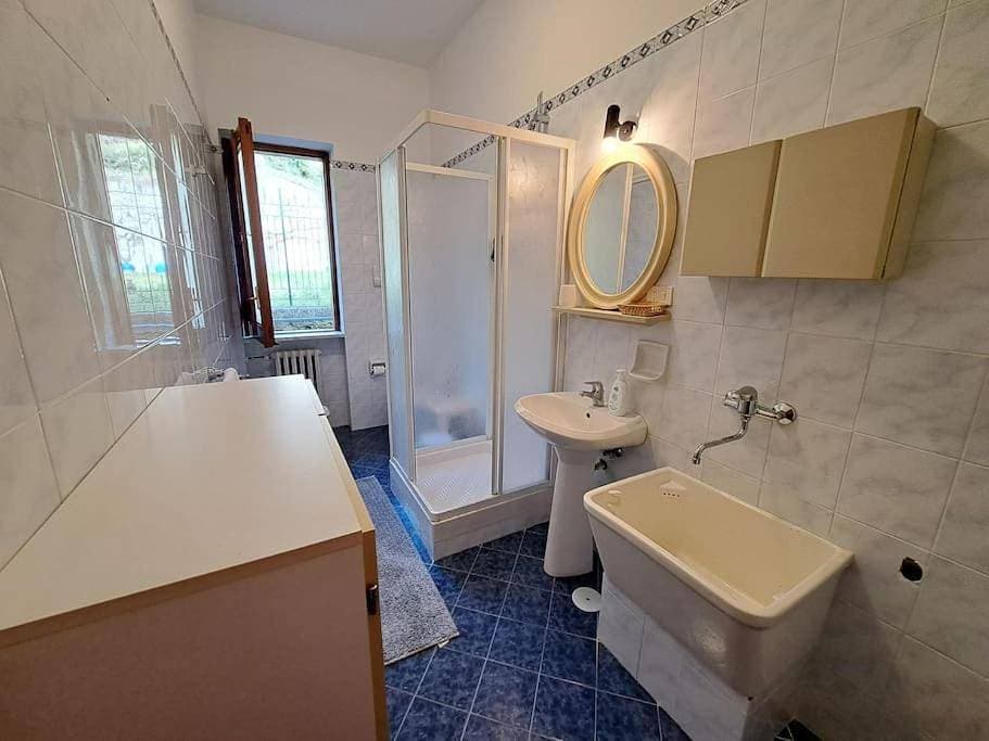 Foto 9 von 33: Five-Bedroom House