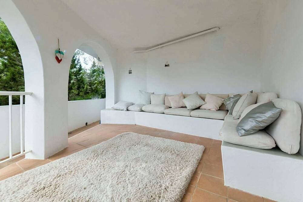 Foto 8 von 30: Entire Luxury Villa with breathtaking views