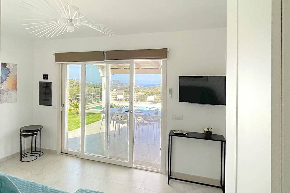 Foto 12 von 30: New house, private pool, sea view (2 bedrooms, 1 extra bed)