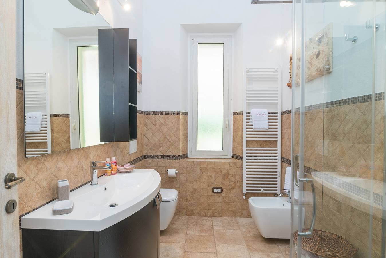Foto 13 von 25: Ferienhaus 'Maison Chloe' in Strandnähe mit Terrasse, Garten und WLAN