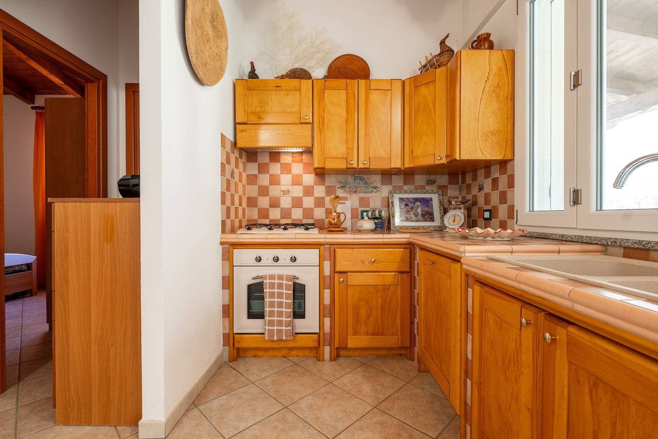 Foto 10 von 24: Ferienhaus 'Villetta Ghisu' mit privater Terrasse, privatem Garten und Klimaanlage