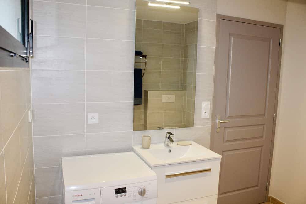 Foto 12 von 30: Strand 30 Meter entfernt, Kostenlos, Wasser, Strom,Parkplatz und Privater Garten