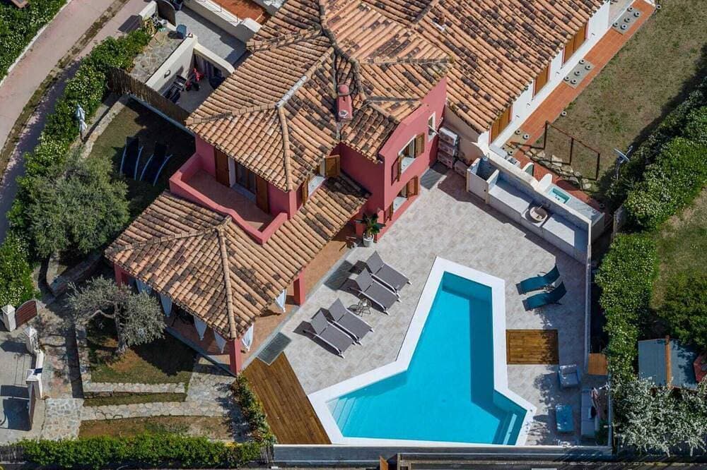Foto 5 von 30: Meeresvilla Für Familien Mit Veranda Und Garten
