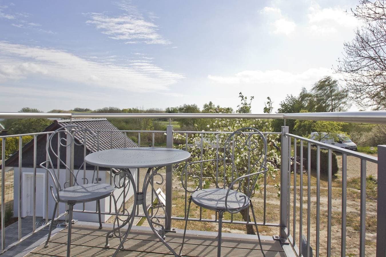 Foto 7 von 19: Mit Meerblick, Schwimmbad- und Saunanutzung - Haus Inselblick FeWo MEERrauschen