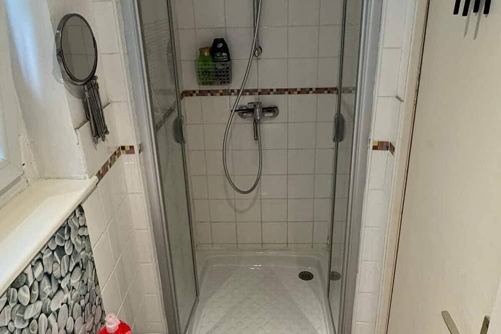 Foto 8 von 15: Appartement Typique de 54 m², Plein Centre au Calme