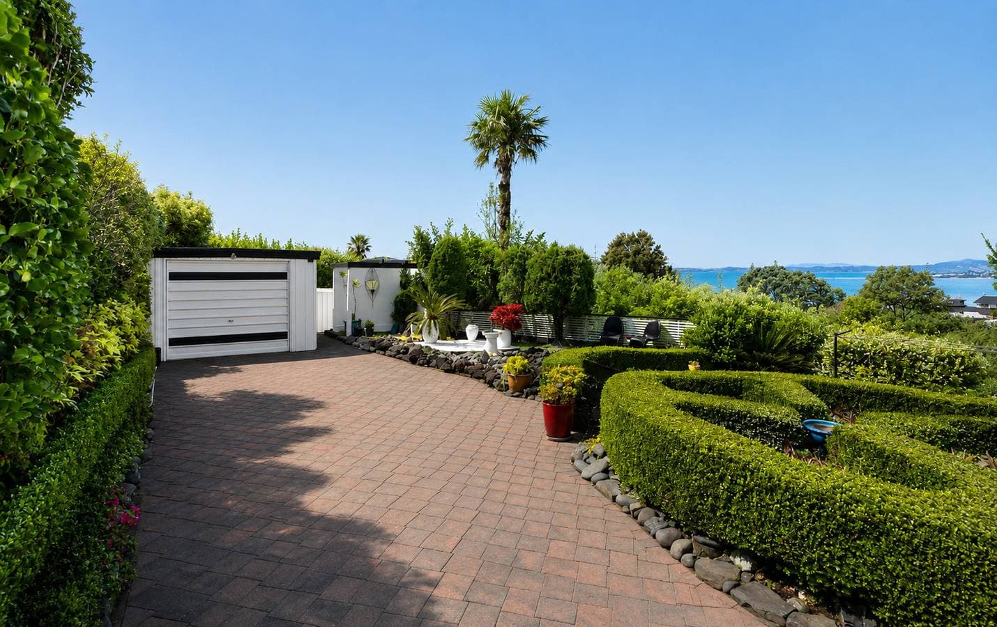 Foto 5 von 13: Boutique-Apartment mit Meerblick, Sonne und Wohnen im Freien