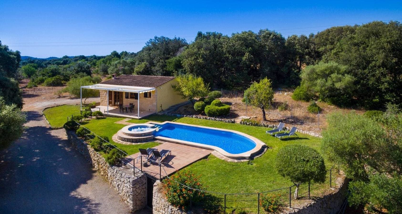 Foto 3 von 17: Finca 'Es Puchet' mit Bergblick, privatem Pool und WLAN