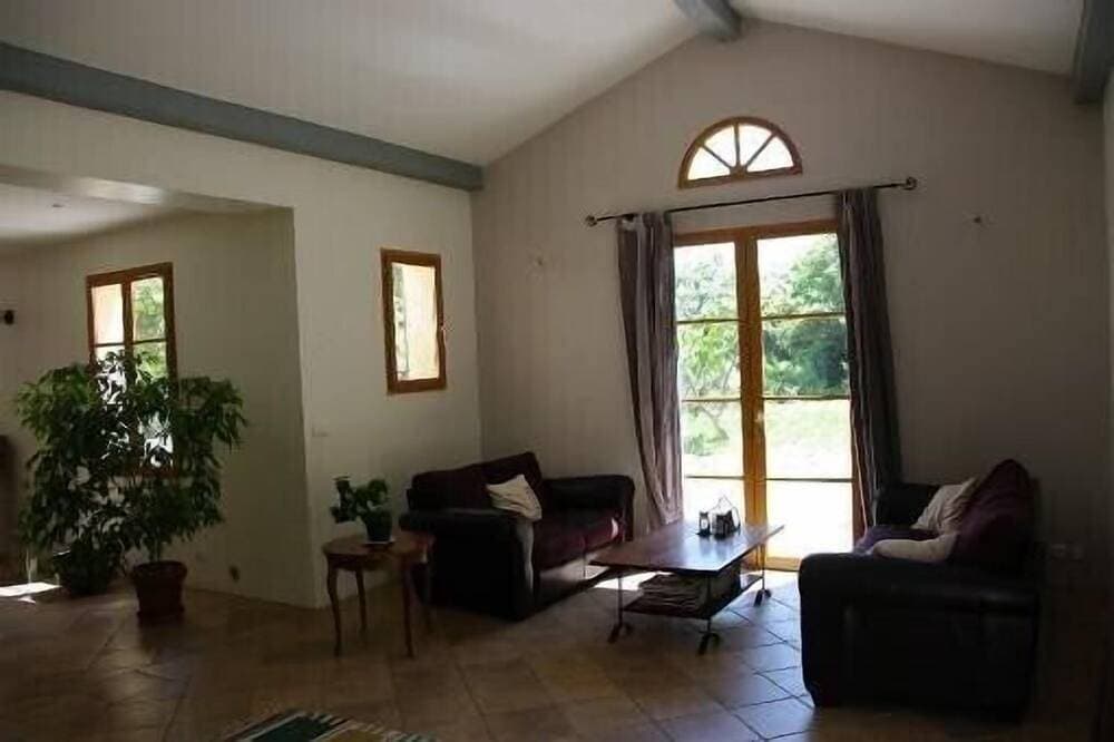 Foto 9 von 21: Wunderschöne Bastide in einer grünen und ruhigen Umgebung.