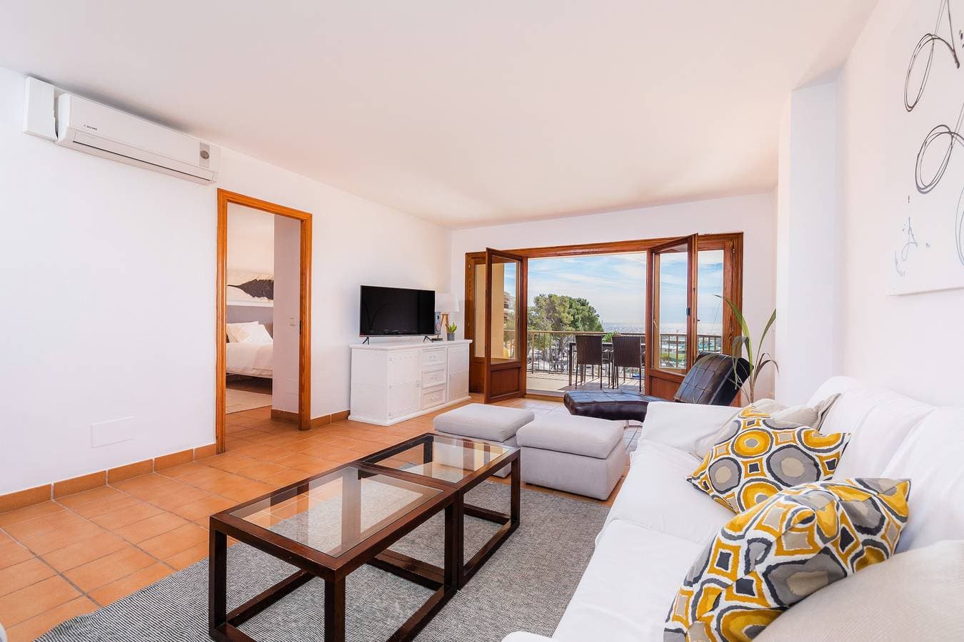 Foto 11 von 30: Ferienwohnung 'Es Port' in Strandnähe mit Meerblick, Terrasse und WLAN