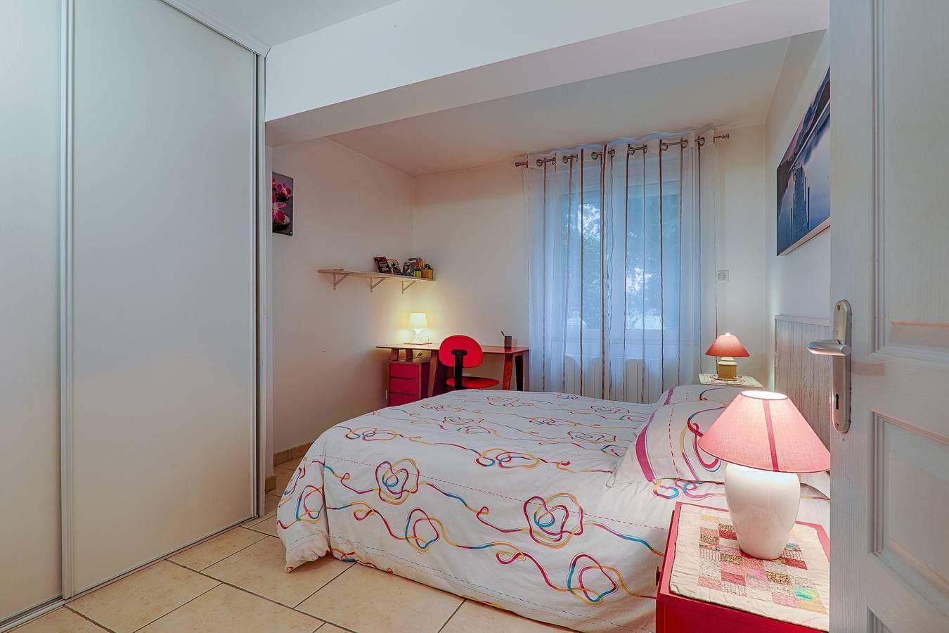 Foto 12 von 30: Ferienwohnung 'Au Epicéah, Logement À La Campagne' mit Bergblick, WLAN und Klimaanlage