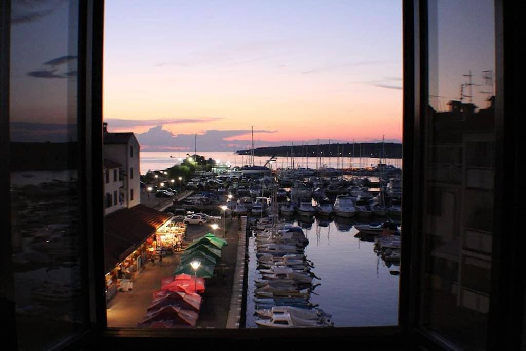 Waterfront Studio Apartment Porec - Cervar 1