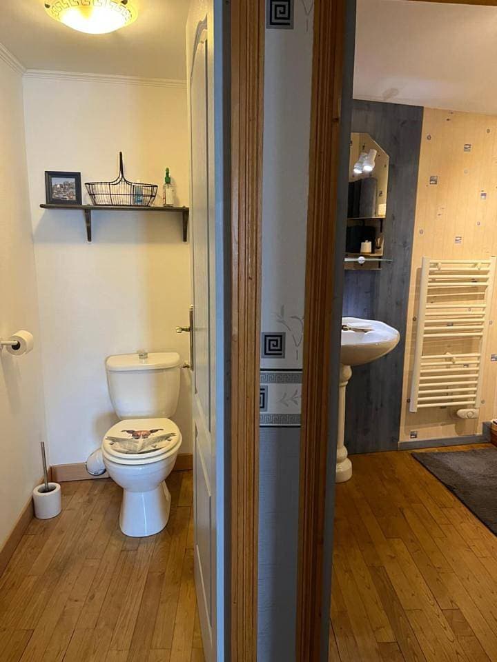 Foto 12 von 15: Double Room with Shared Bathroom