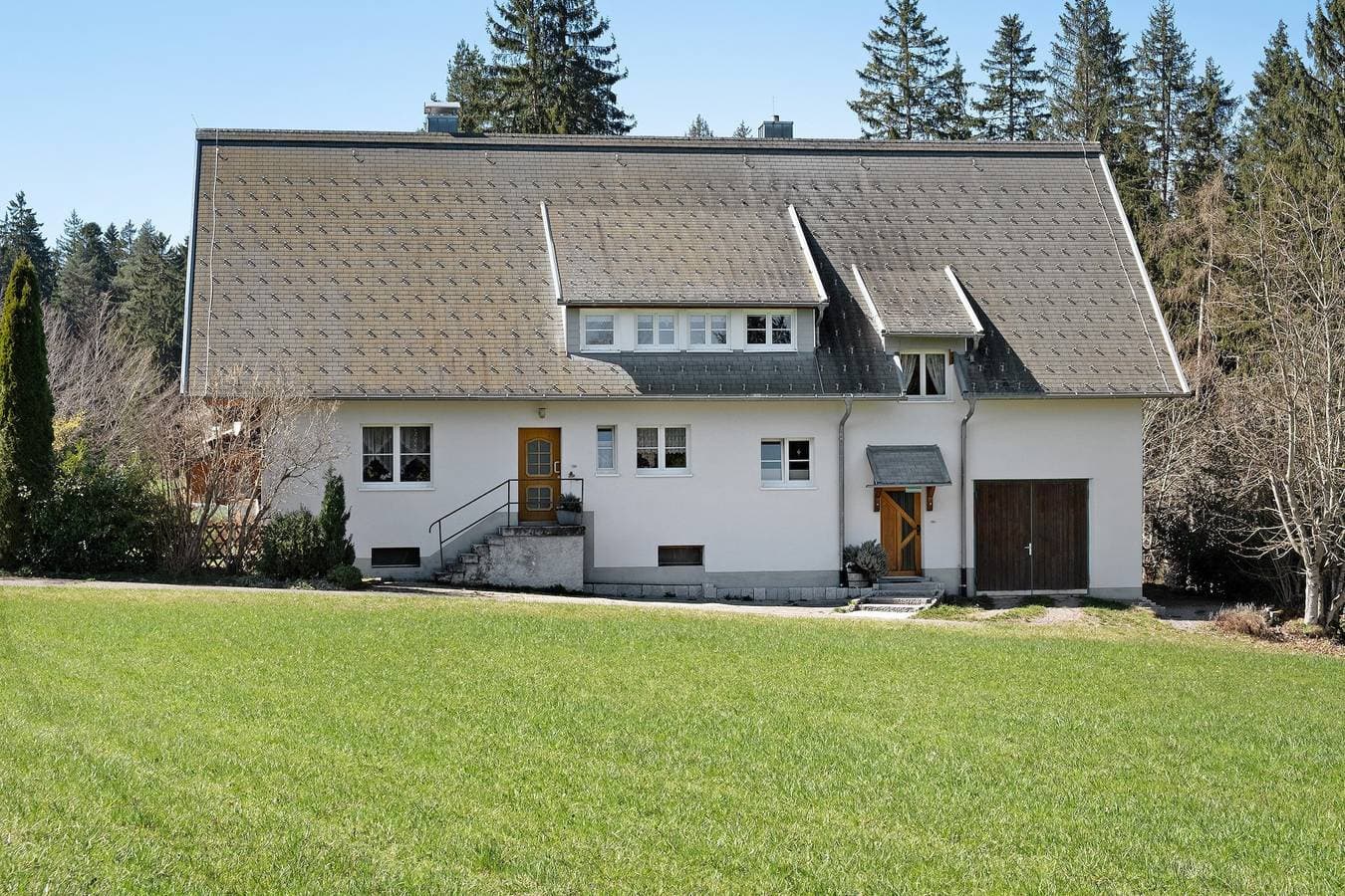 Foto 2 von 37: Ferienwohnung 'Schartenschmiede' mit Außensitzplatz und Schaukel