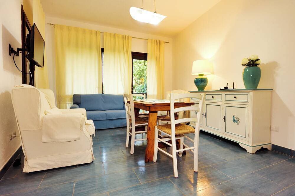 Foto 11 von 30: Santa Margherita di Pula: Reihenhaus mit Garten 200 Meter vom Meer entfernt