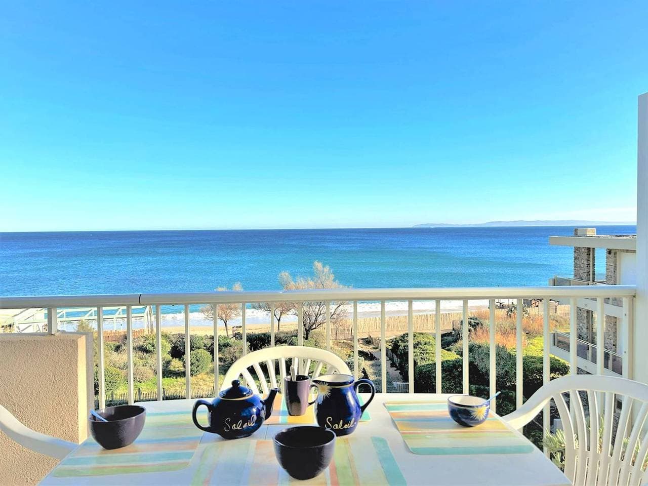 Studio in Lavandou mit Terrasse und Meerblick 1