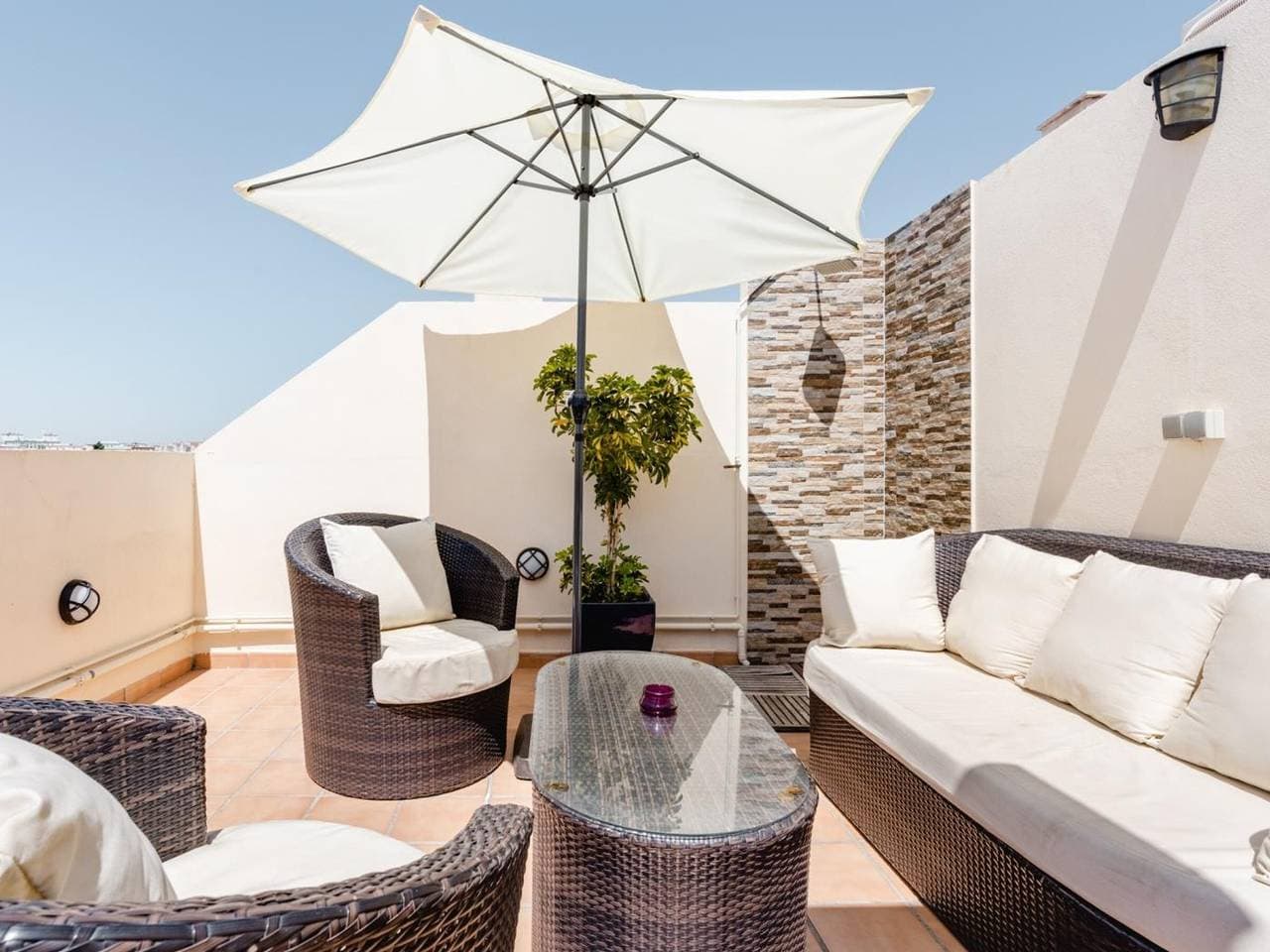 Foto 4 von 25: Helles Penthouse mit Terrasse und WLAN in Malaga