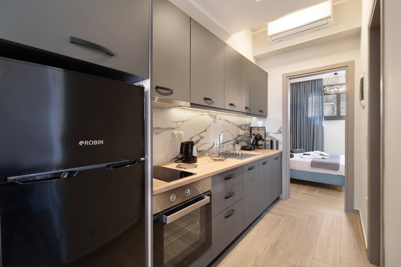 Foto 9 von 44: Ferienwohnung 'Thetis 2' mit Meerblick, Wi-Fi und Klimaanlage