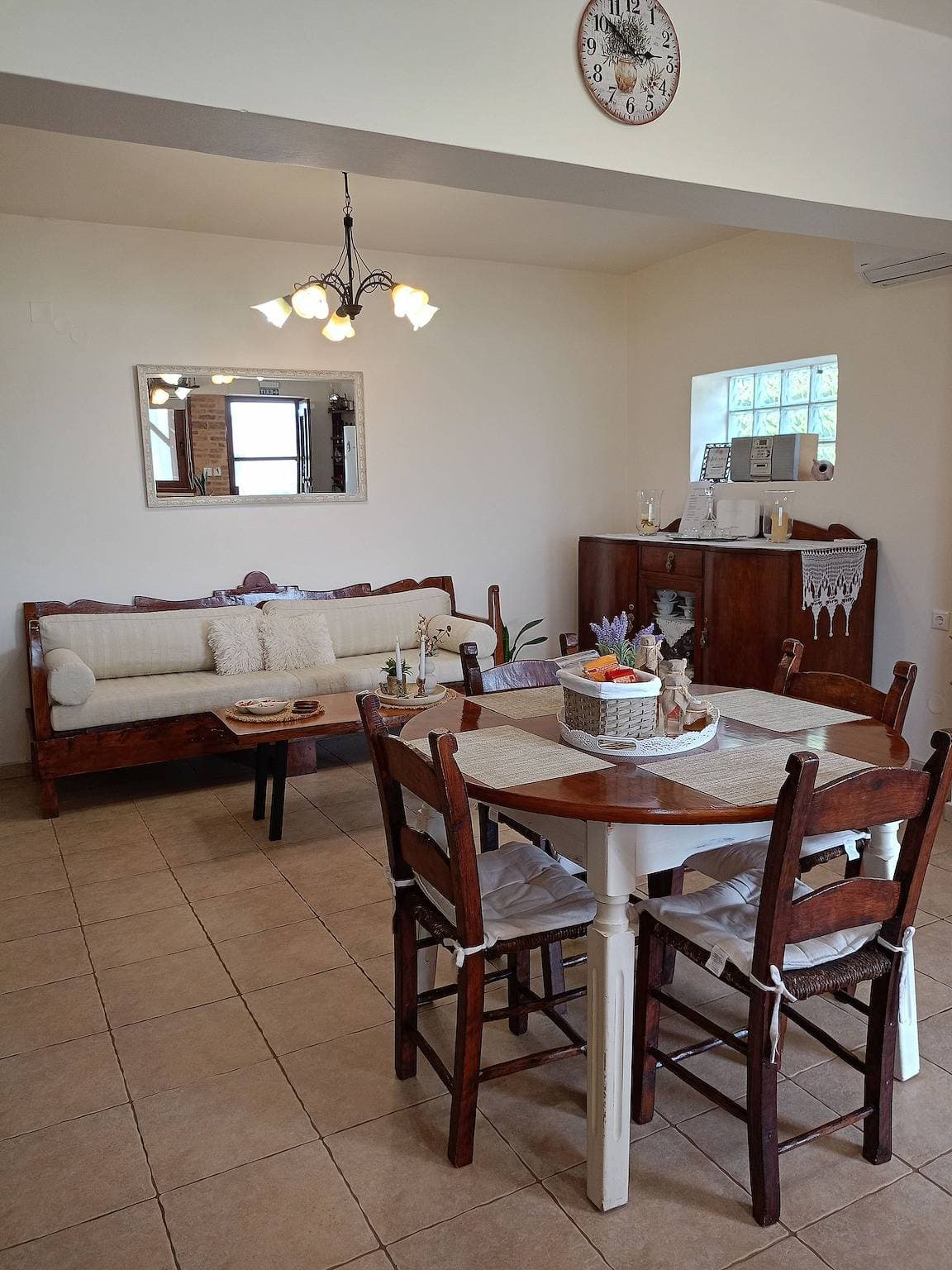 Foto 8 von 34: Ferienhaus für 5 Personen mit Terrasse