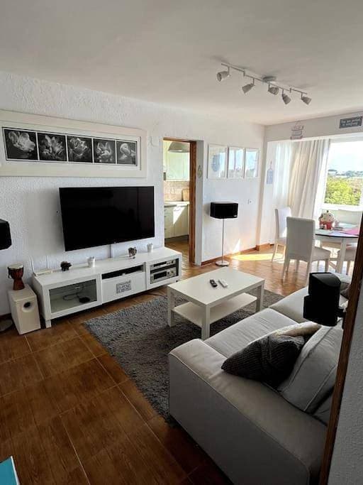 Soleares Apartment - Close to the Beach! 1