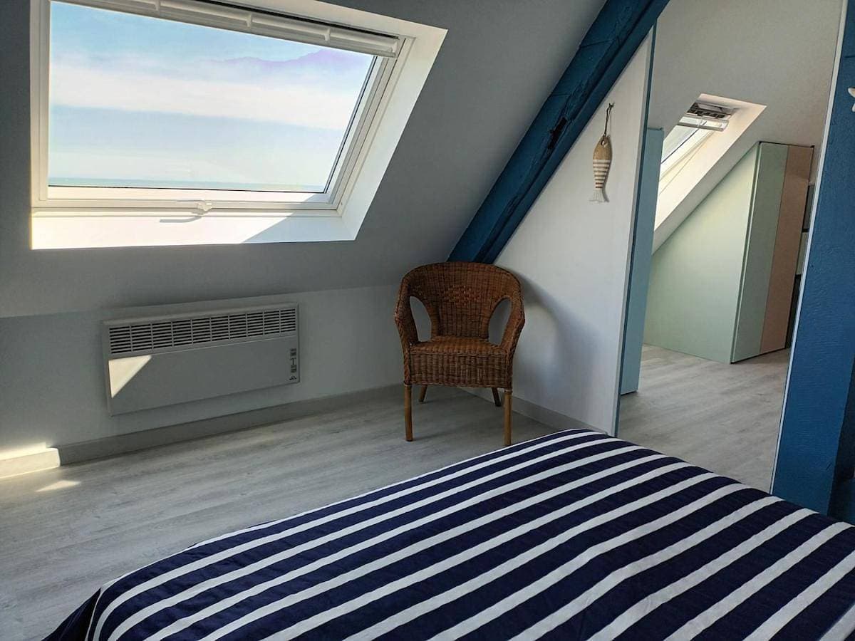 Foto 5 von 18: Three-Bedroom Apartment with Sea View