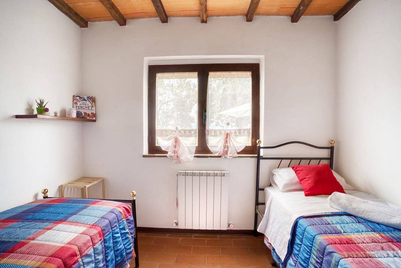 Foto 3 von 26: Ferienwohnung für 4 Personen mit Pool