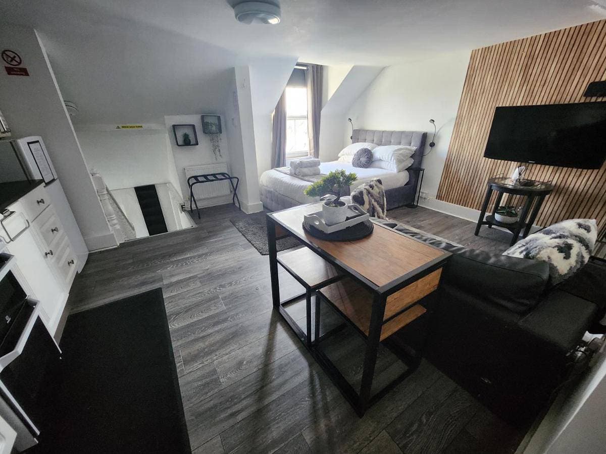 Quantock Loft Studio 3 1