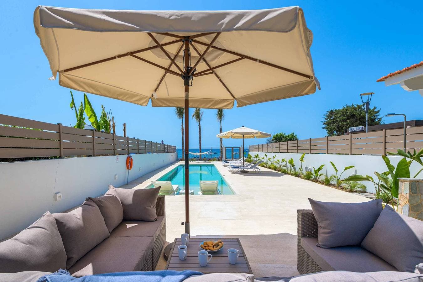 Foto 5 von 27: Villa für 8 Personen mit Terrasse