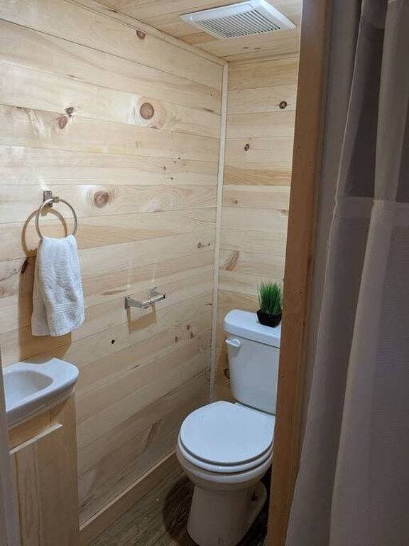 Tiny home on the Boardwalk 1