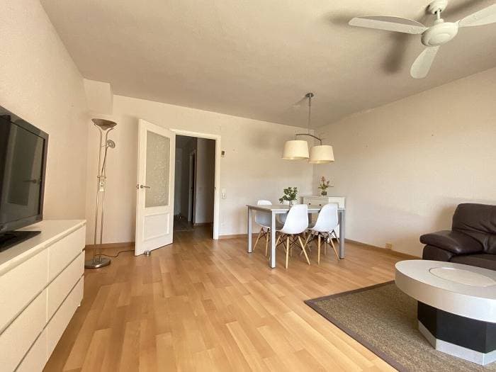 Foto 3 von 30: Ferienhaus für 6 Personen mit Terrasse