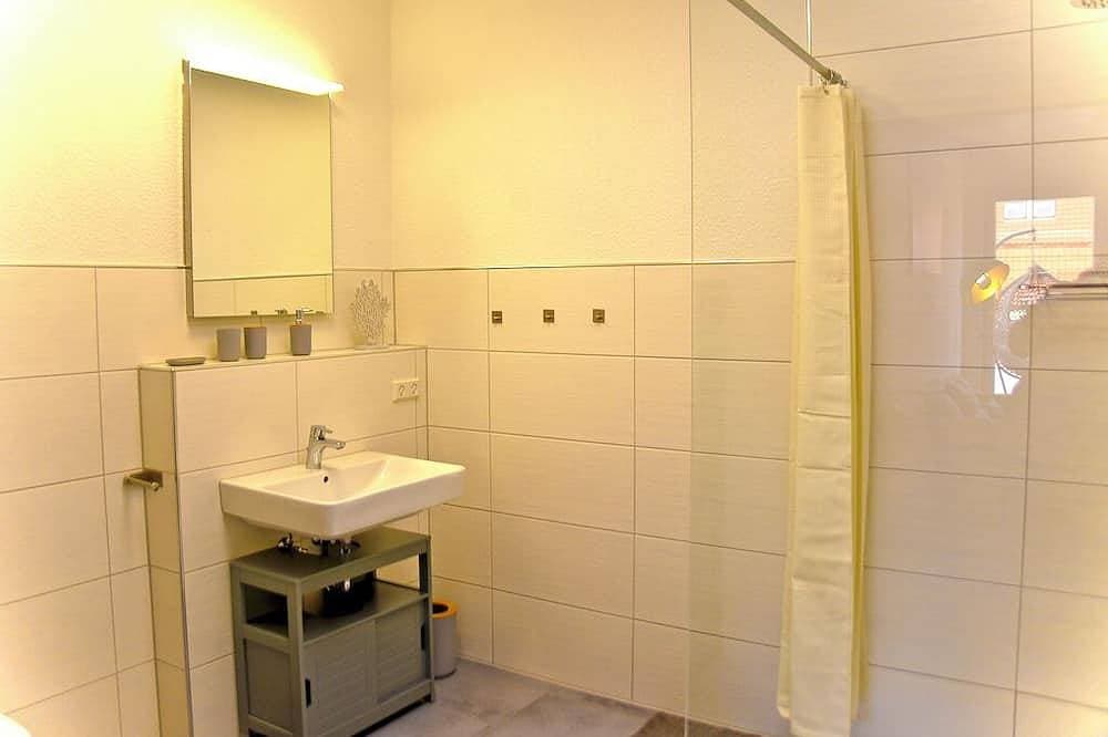 Foto 8 von 23: DesignSuite I Fahrstuhl I Balkon