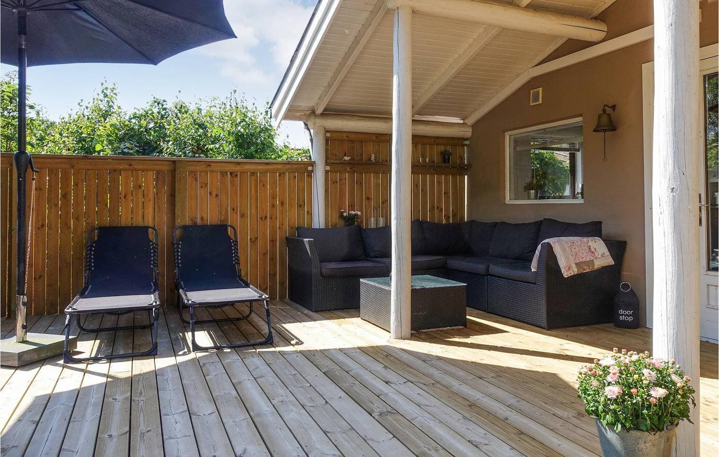 Foto 12 von 35: Ferienhaus für 4 Personen mit Terrasse
