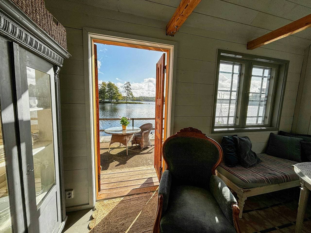 Foto 8 von 22: Ferienhaus am Älmtasjön mit Sauna und Whirlpool