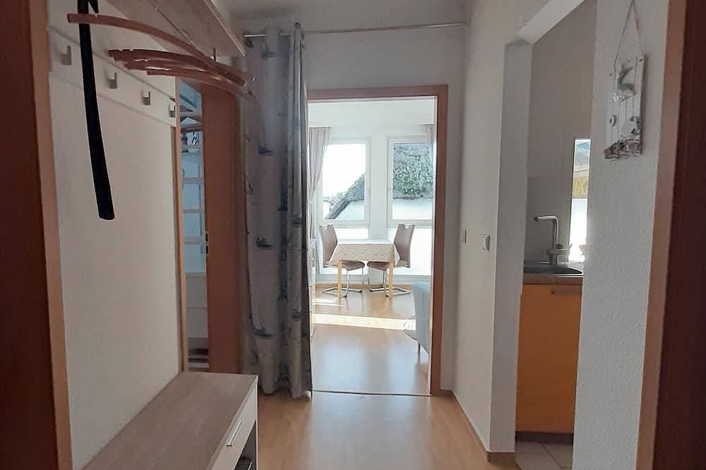 Foto 10 von 15: \"Else Boddenkieker\" - gemütliche Ferienwohnung nah am Wasser und mit Meerblick