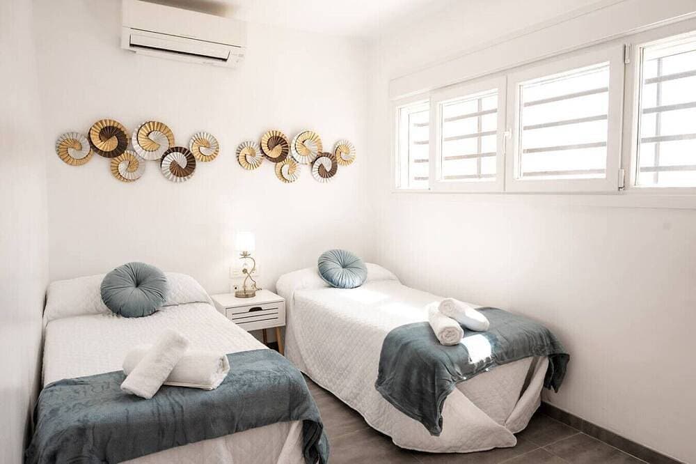 Foto 6 von 27: Blue Nest | Sea Views | Private Pool | BBQ | AC