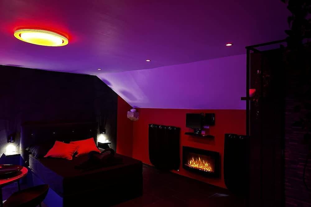 Foto 10 von 18: Love Room Avec Jacuzzi
