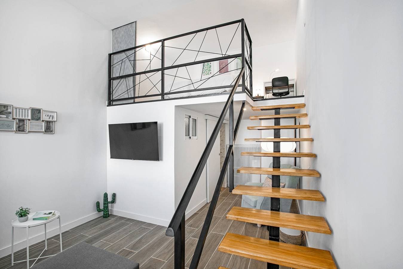Foto 7 von 26: Ferienwohnung 'Loft El Ramonal' mit privatem Garten und WLAN